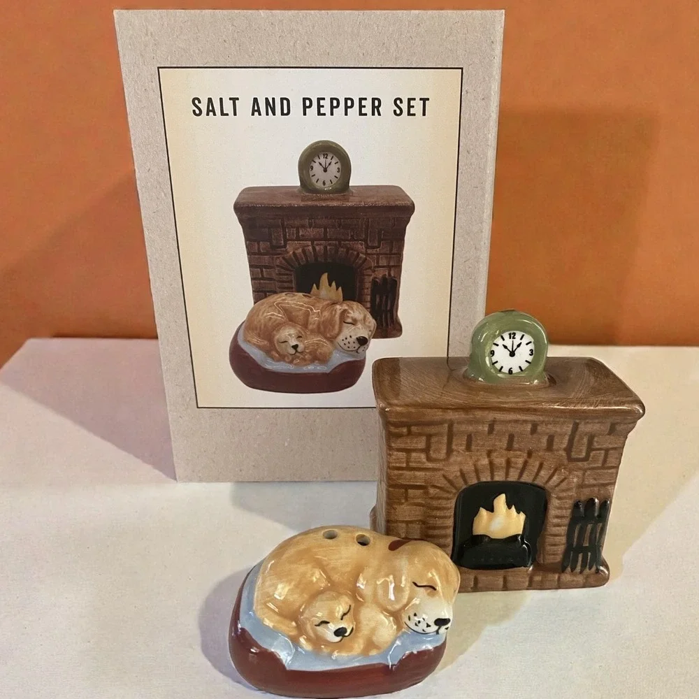 Cracker Barrel Salt & Pepper Shakers Set Dog By‎ The Fire
